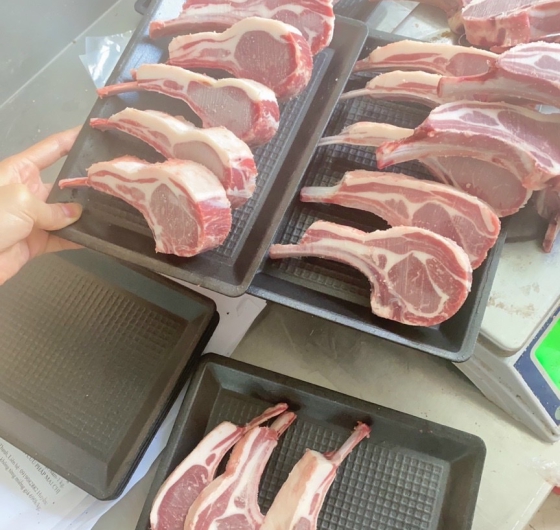 Sườn cừu (trừu) cắt kiểu Pháp