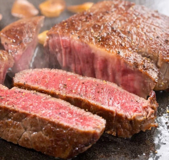 Thịt bò Wagyu A5-Nhật Bản (Japanese beef)